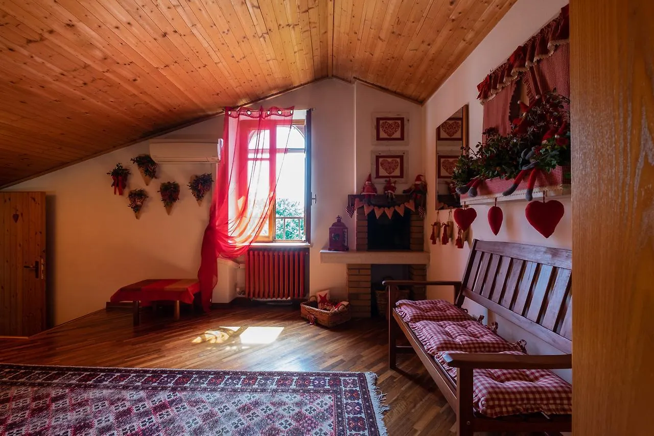 Ai Due Pini B&B Pescantina 0*,  Italy