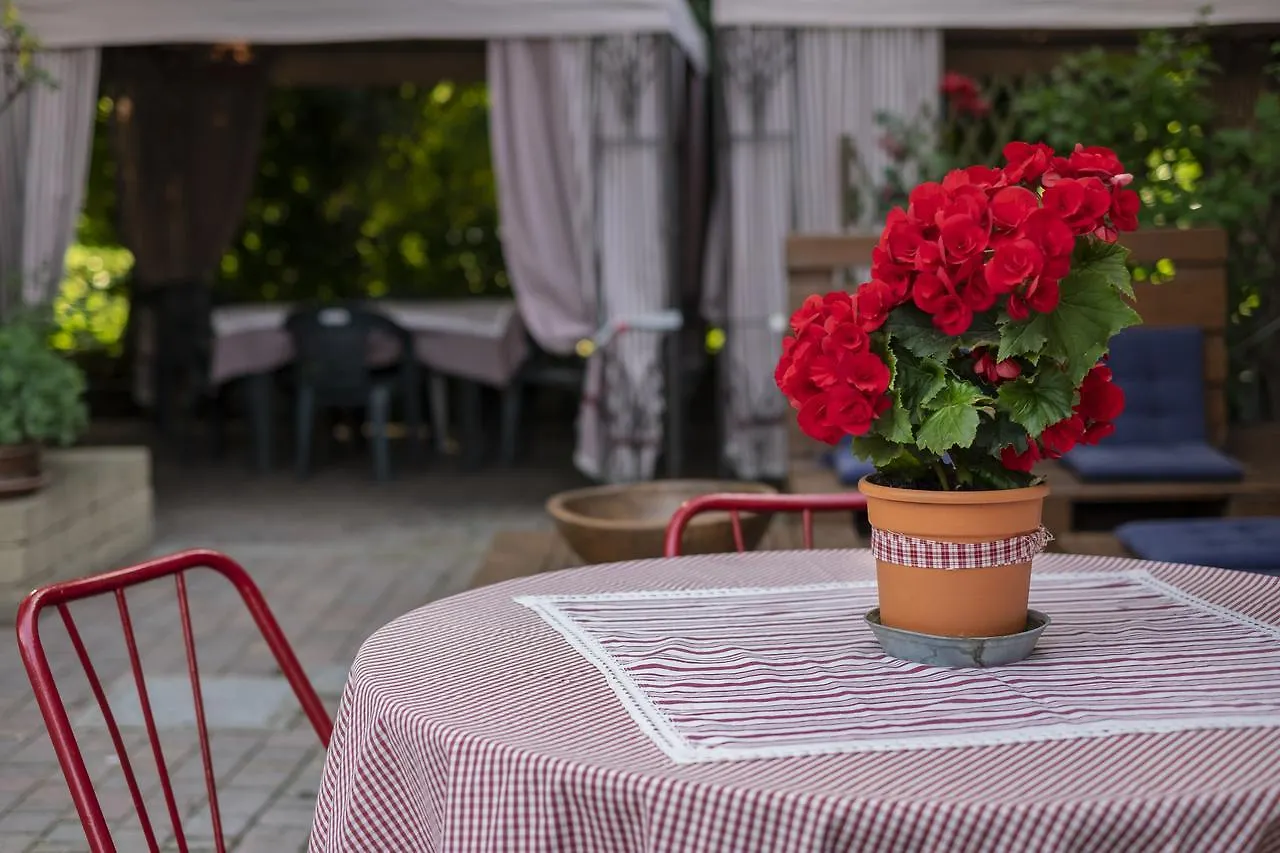 Ai Due Pini B&B Pescantina 0*,
